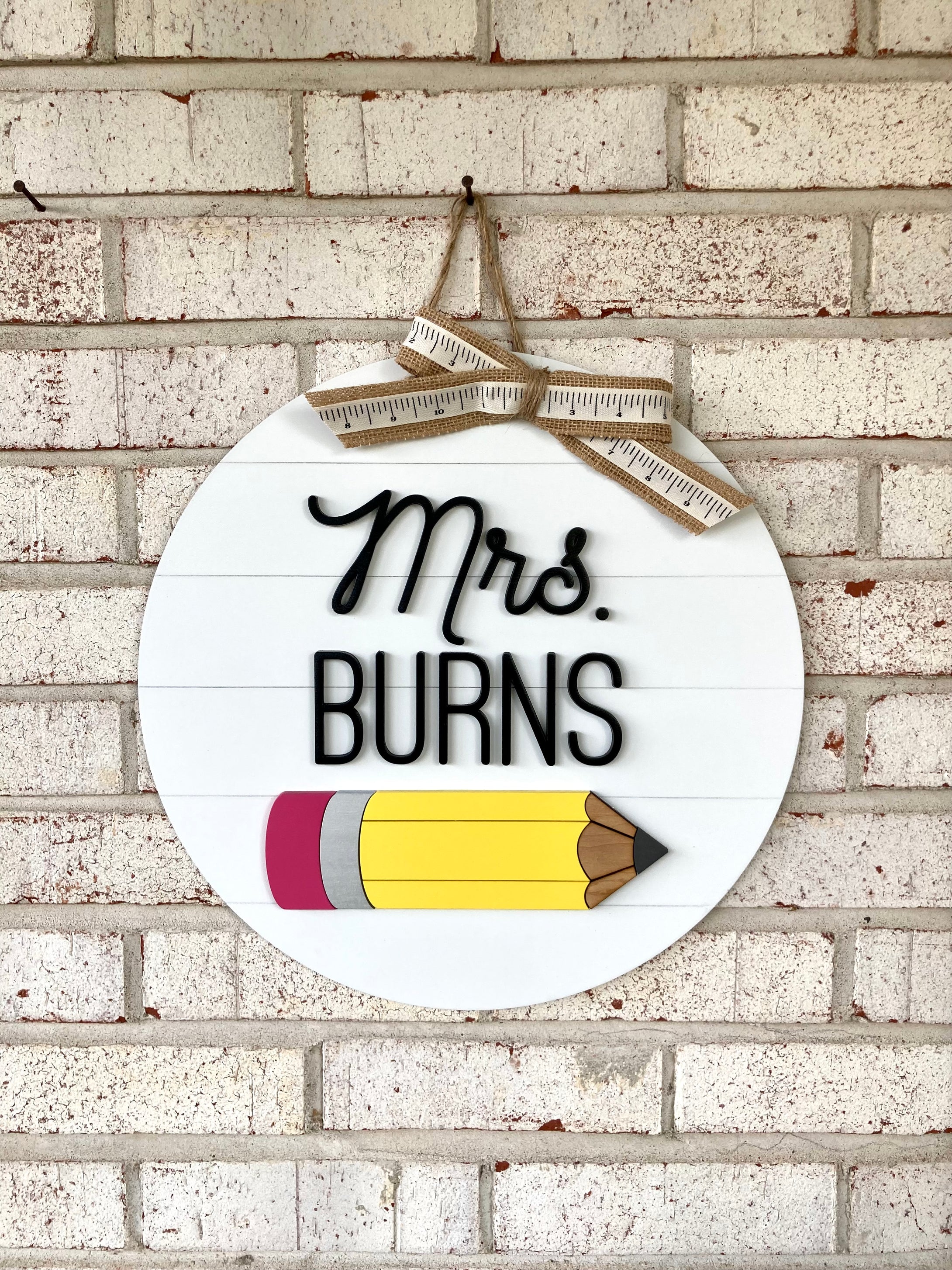 Pencil Shiplap Circle Door Hanger - Teacher Gift